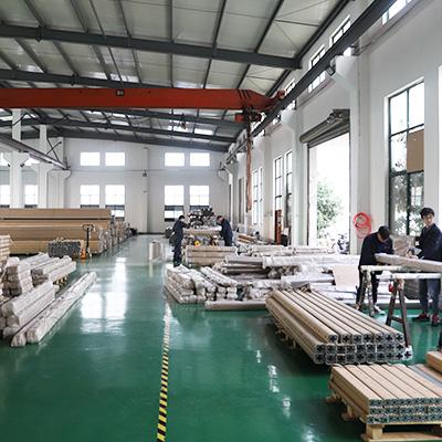 美誠鋁業(yè)的鋁型材制品滿足不同客戶定制需求！