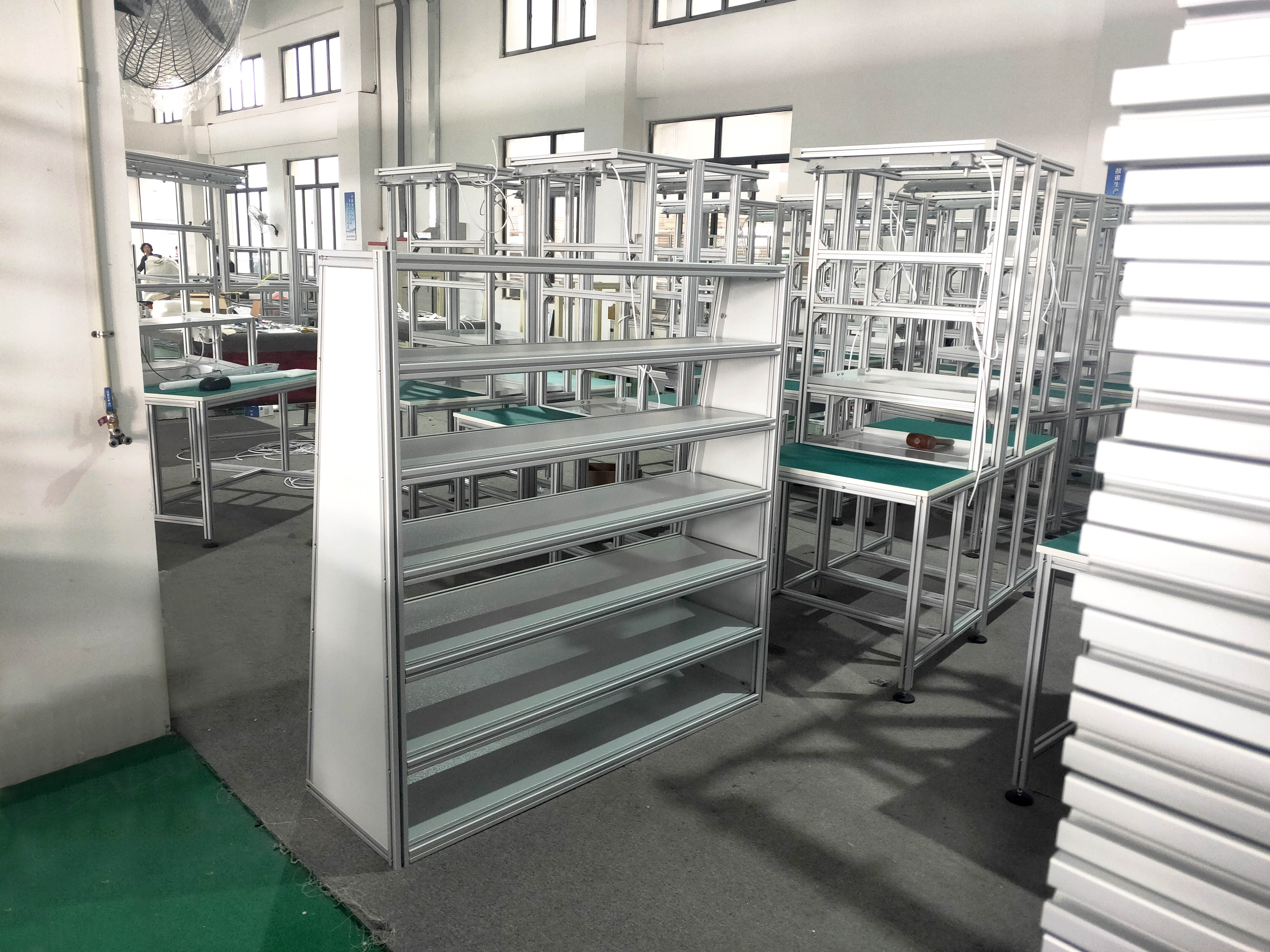 泰州鋁合金框架廠家，用8080型材搭建哪類框架？